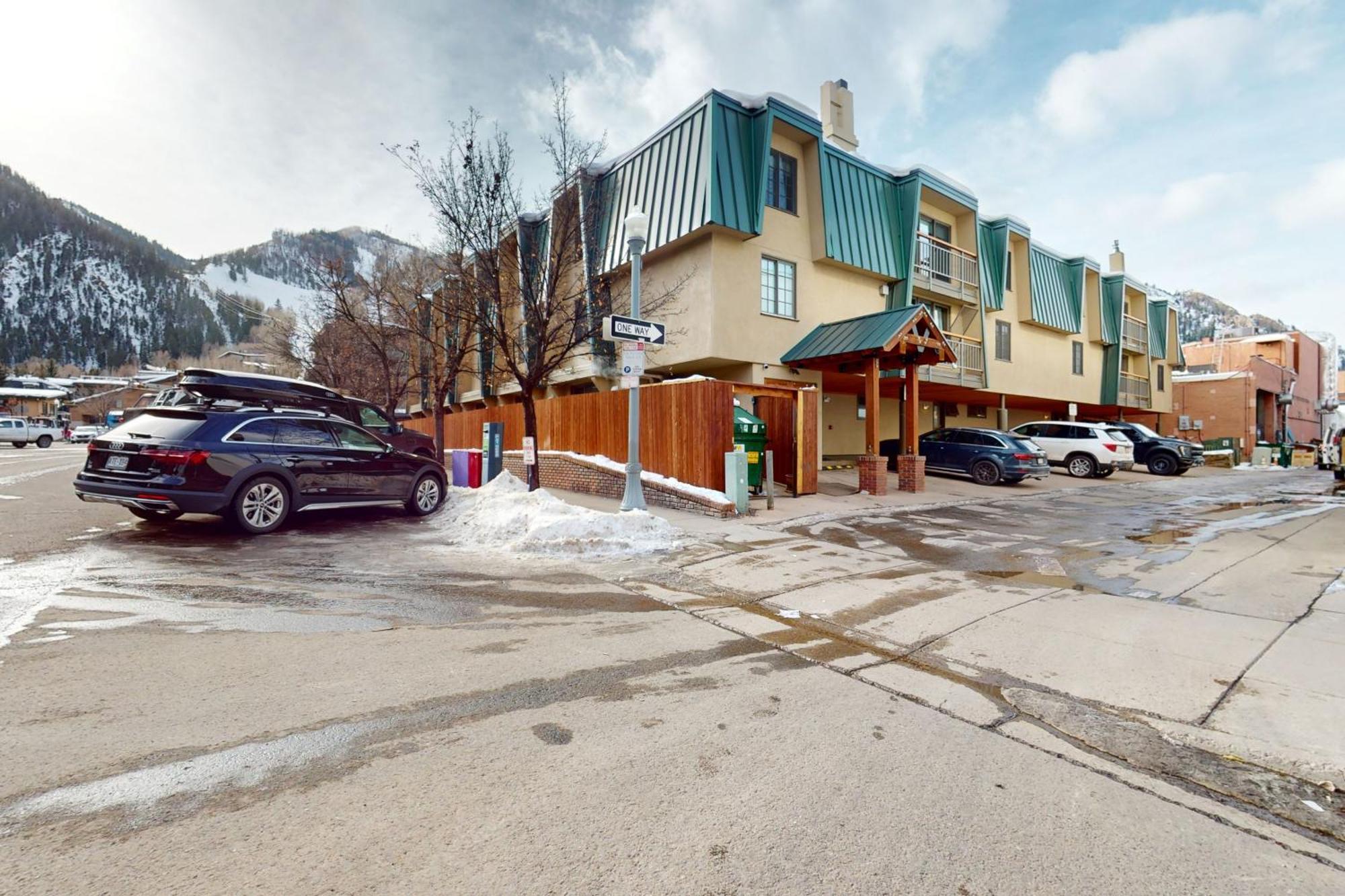 Downtown Beauties Villa Аспън Екстериор снимка